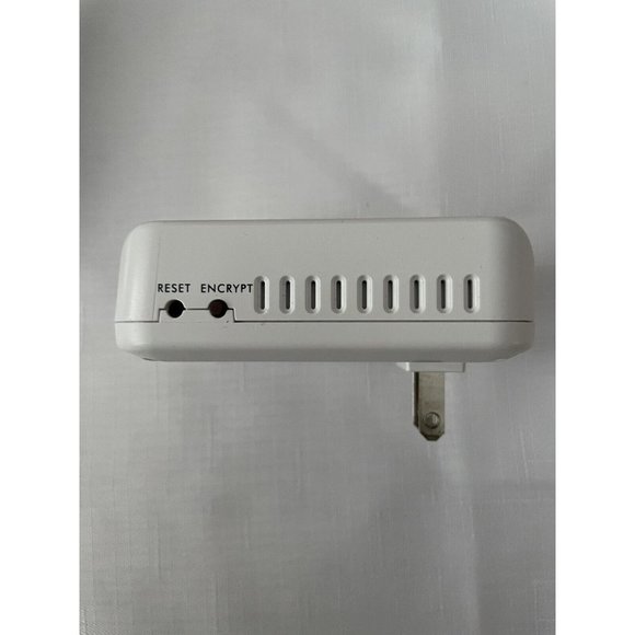 ZyXEL Set - 1 Powerline Pass-Thru Ethernet Adapter PLA-407 200Mbps & 1 - PLA-401 - Picture 3 of 10